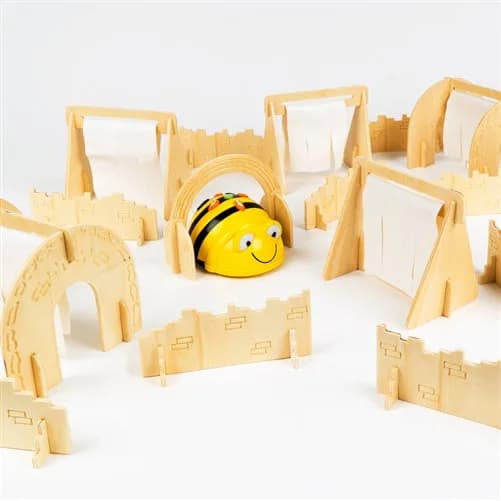 Полоса препятствий для Bee Bot и Blue Bot