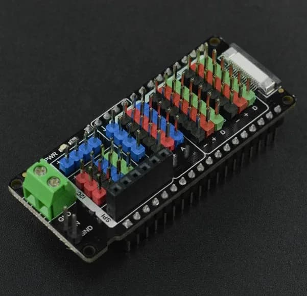 Gravity: IO Shield для FireBeetle M0 и ESP32-E