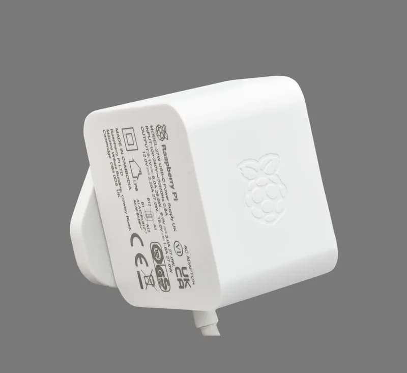 Блок питания Raspberry Pi 27 Вт USB-C