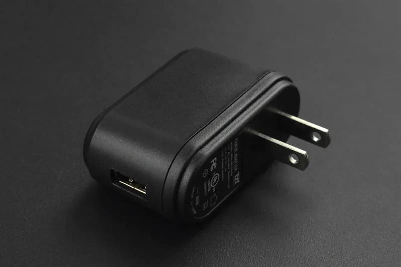 Настенный адаптер Источник питания USB 5 В постоянного тока, 1 А (американский стандарт)