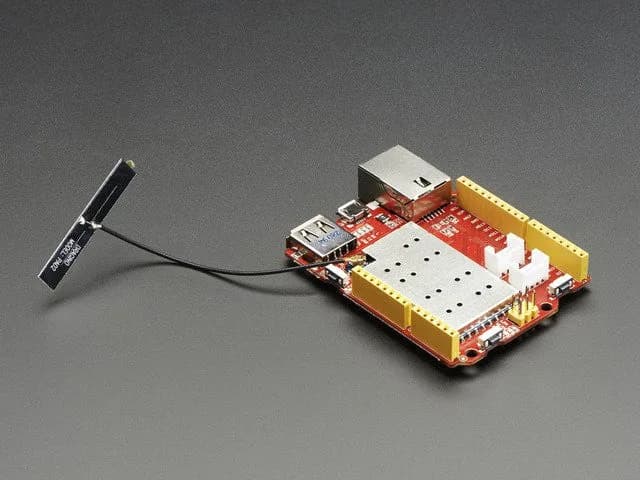 Seeeduino Cloud — совместим с Arduino Yun