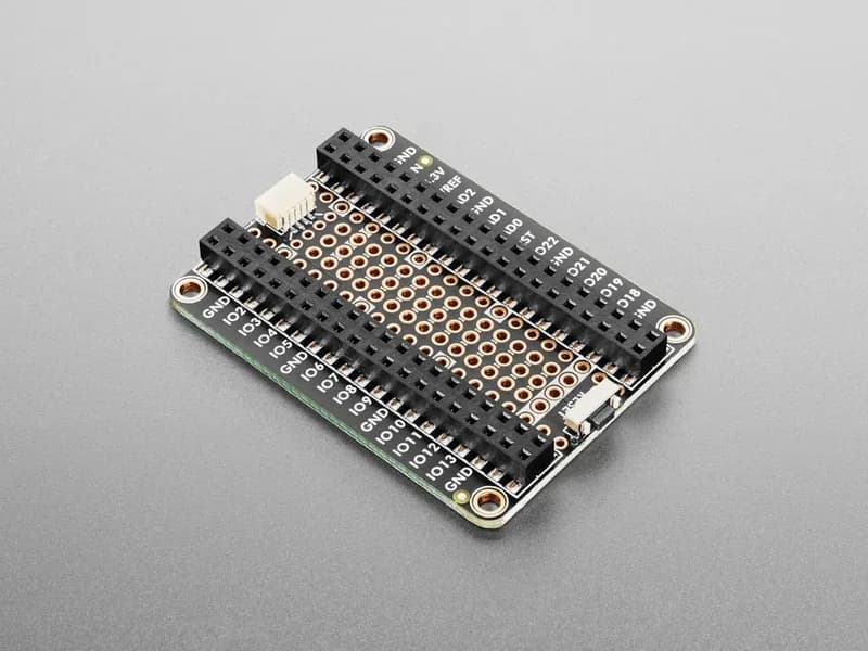Adafruit Proto Под пластиной PiCowBell для Pico — кнопка сброса и STEMMA QT