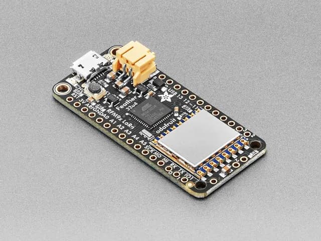 Радио Adafruit Feather 32u4 RFM96 LoRa — 433 МГц