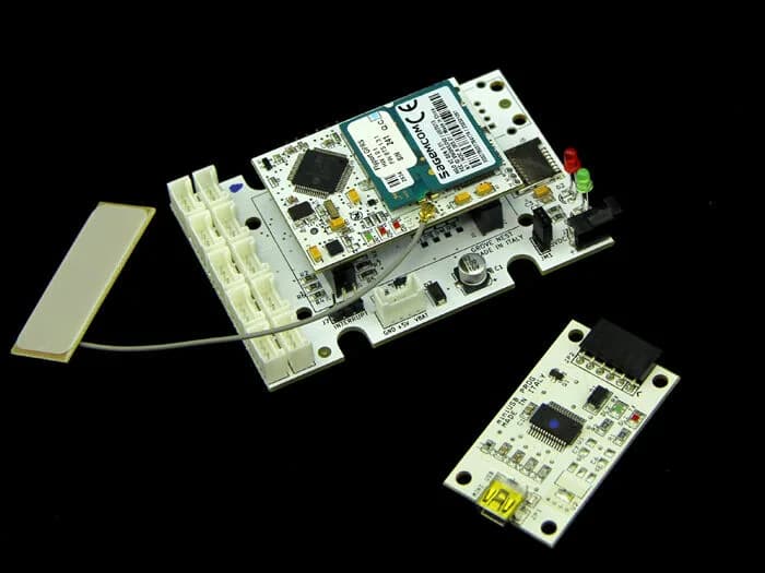 Grove - Комплект Flyport GPRS