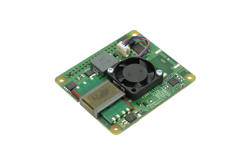 Включите Raspberry Pi с помощью PoE+ HAT
